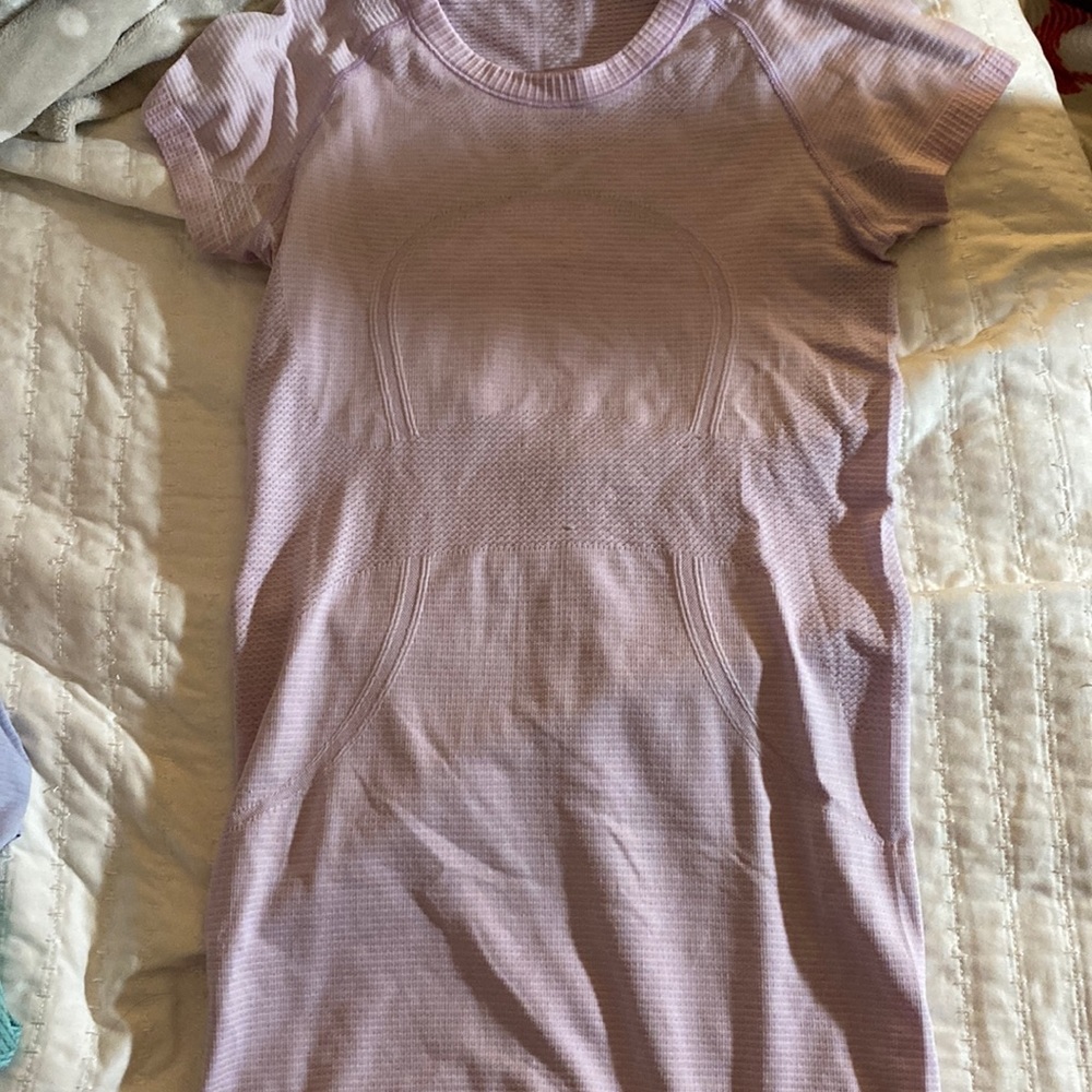 COPY - LULULEMON SWIFTLY TECH